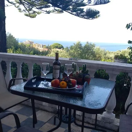 Dali Sea View Apartments Zakynthos Town Exterior photo